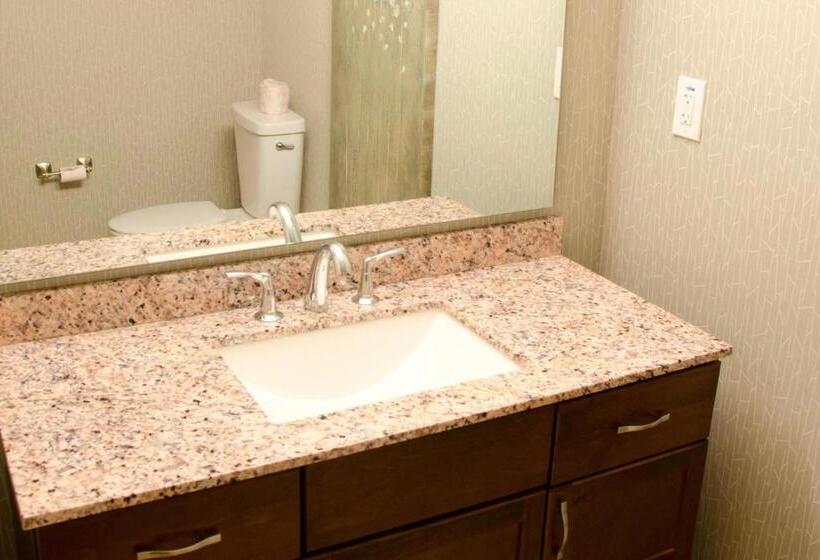 فندق Courtyard Waterbury Downtown