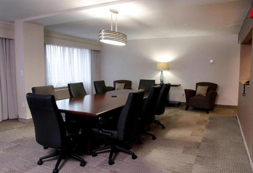 فندق Courtyard Waterbury Downtown