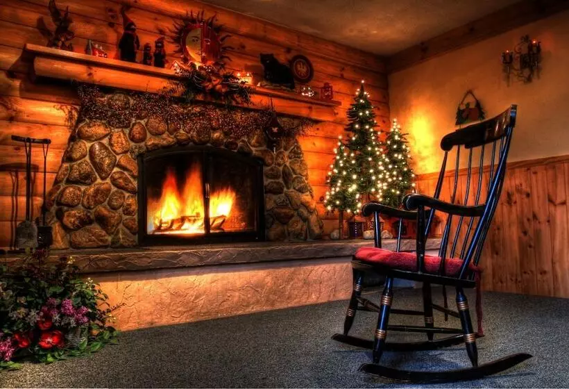 호텔 Covered Bridge Riverview Lodge