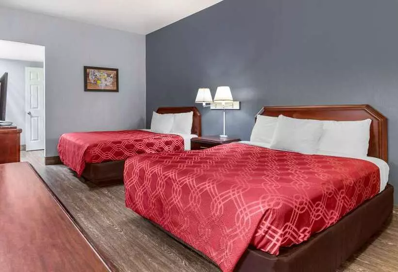 Otel Econolodge Junction