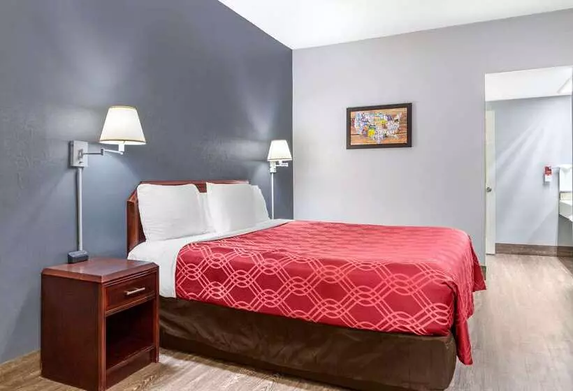 Otel Econolodge Junction