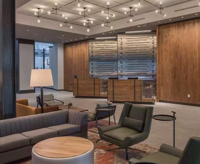 ホテル Hilton Boston/ Woburn