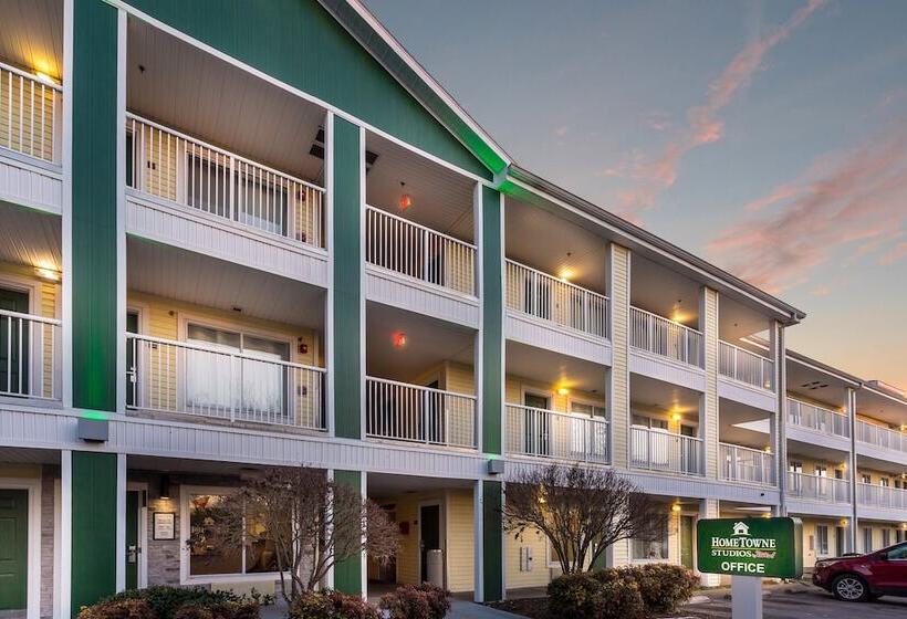 ホテル Hometowne Studios Nashville  Airport/ Briley Pkwy