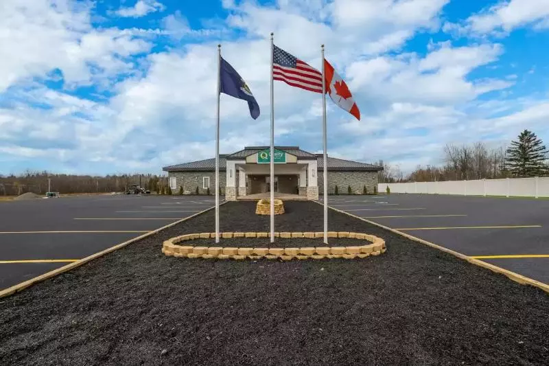 فندق Quality Inn & Suites