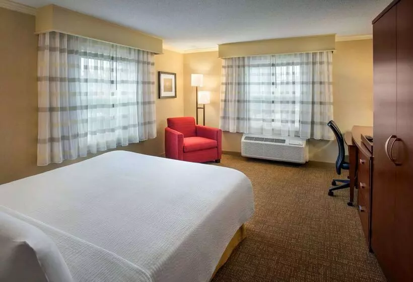 ホテル Sonesta Select Boston Woburn Burlington