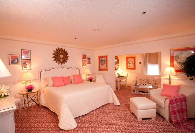 בית מלון כפרי The Chesterfield Palm Beach