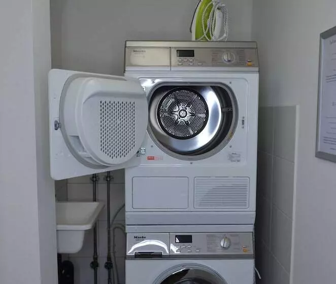 Easyhotel Zürich West