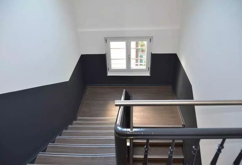 Easyhotel Zürich West