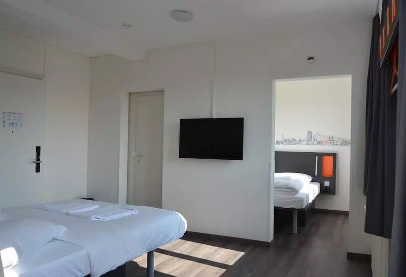 Easyhotel Zürich West