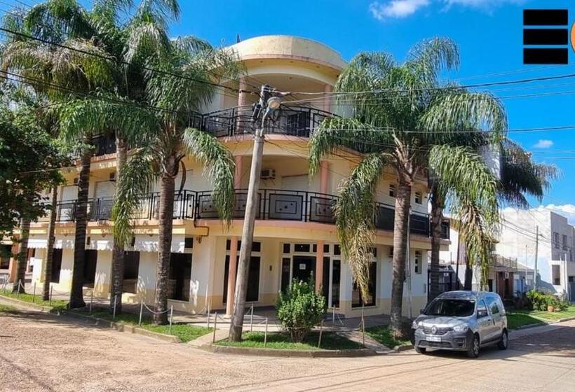 El Hotelito