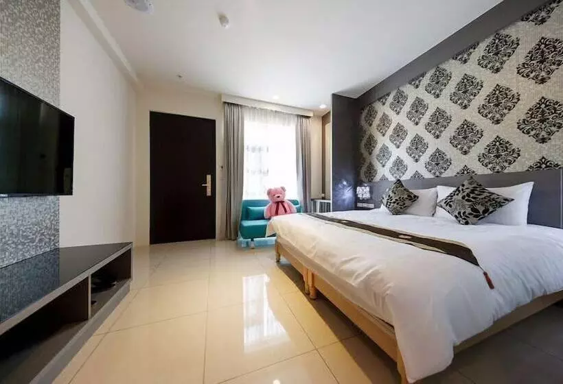 مسافرخانه Tourist Home B&b