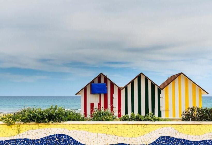 هتل Casa Alberola Alicante, Curio Collection by Hilton