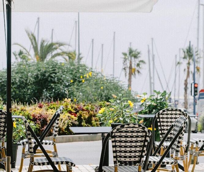 هتل Casa Alberola Alicante, Curio Collection by Hilton