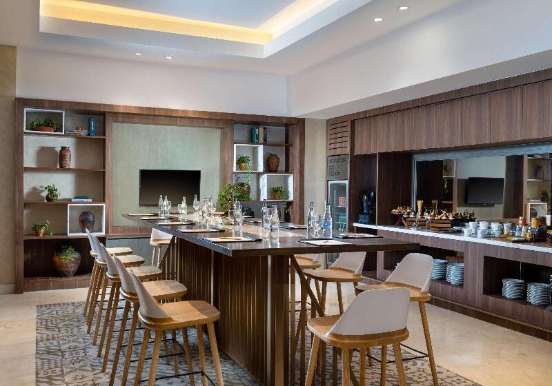 호텔 Doubletree By Hilton Surabaya