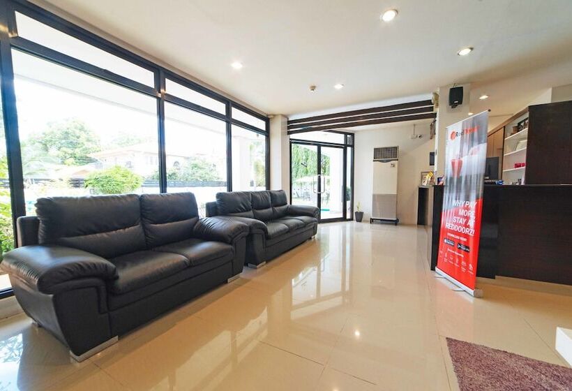 هتل Reddoorz Premium @ Guadalupe Village Davao