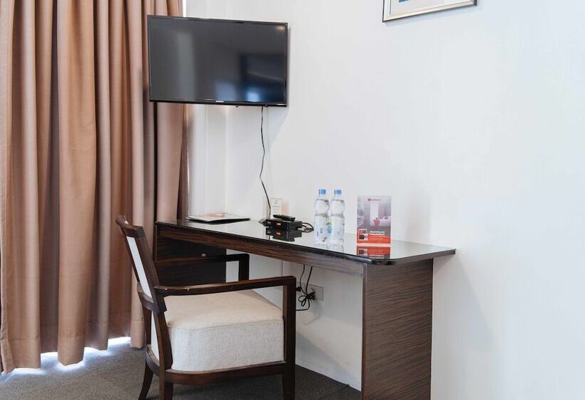 هتل Reddoorz Premium @ Guadalupe Village Davao