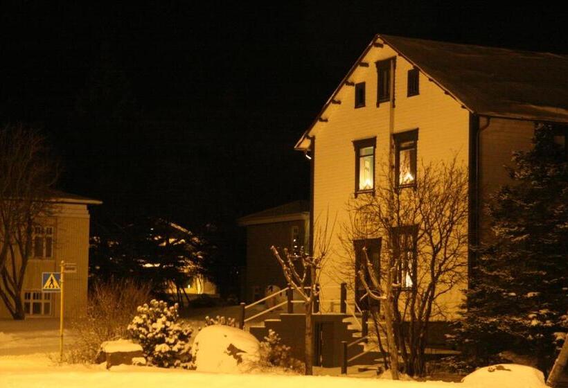 پانسیون Arbol Guesthouse