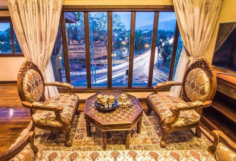 فندق Thanyawintra Boutique And Spa