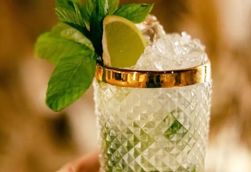 هتل Wren Urban Nest