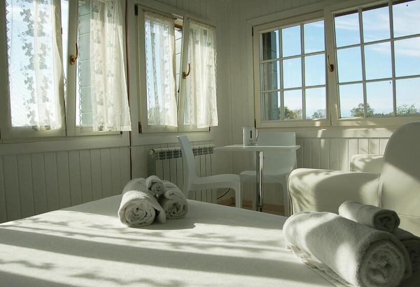 پانسیون Junior Suites Venezia