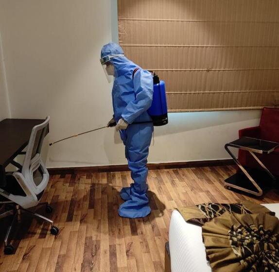 호텔 Joy Inn & Suites