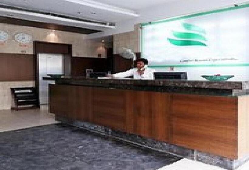 호텔 Joy Inn & Suites