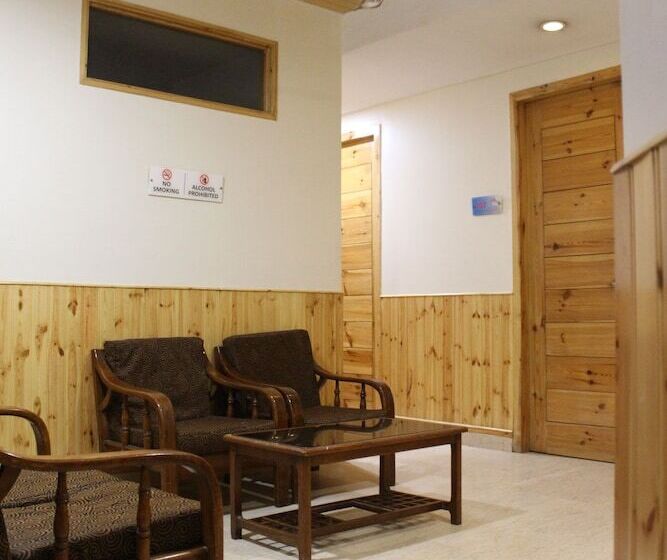 ホテル River View