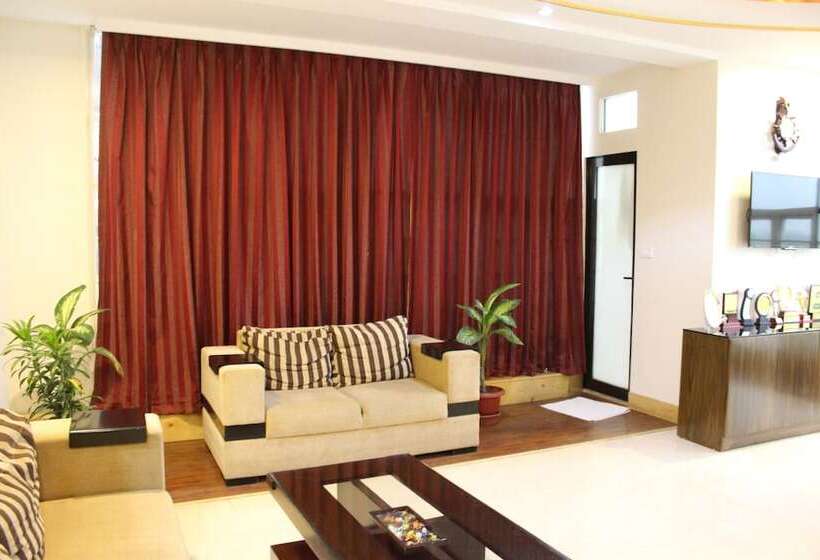 ホテル River View