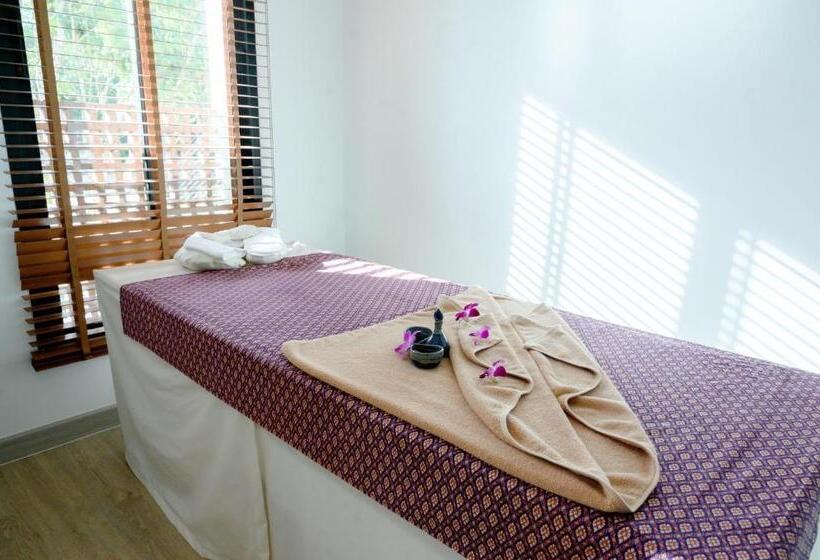 Отель Rnana Grand