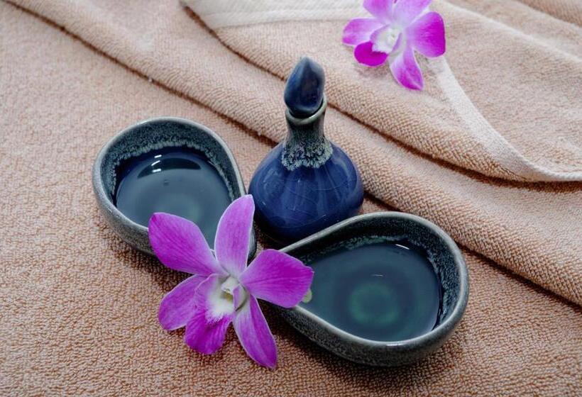 Отель Rnana Grand