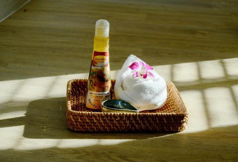 Отель Rnana Grand