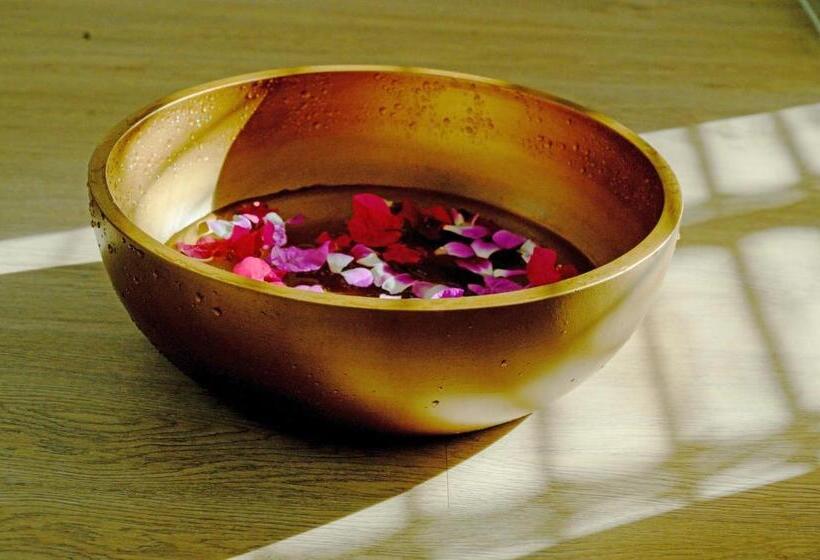 Отель Rnana Grand