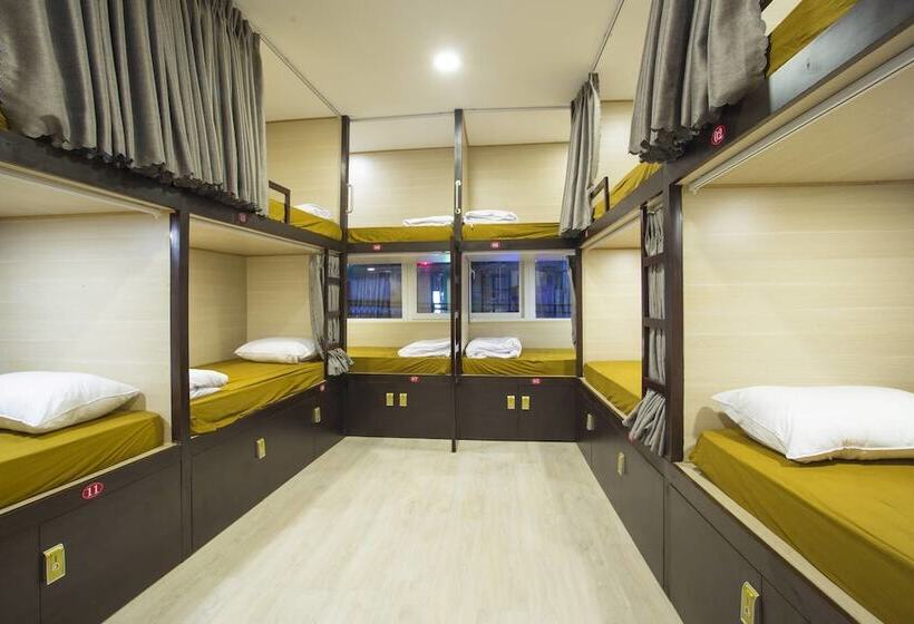 Saigon Marvel Hostel