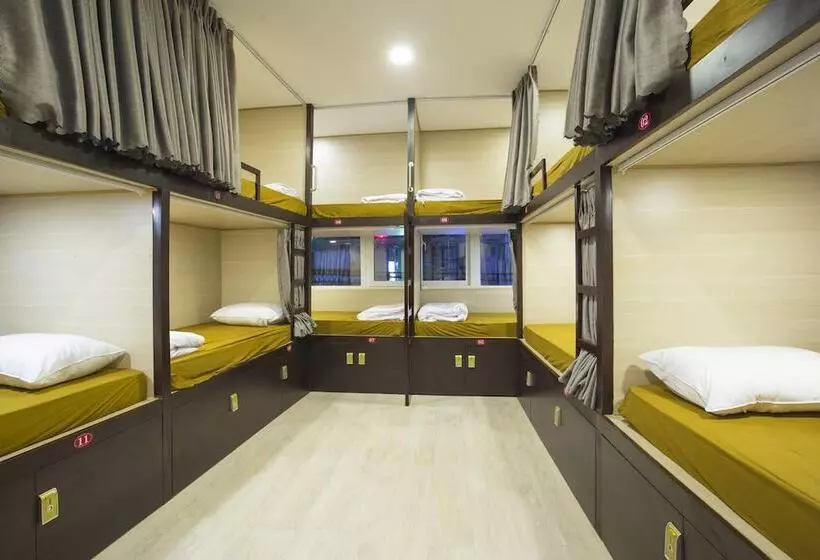 Saigon Marvel Hostel