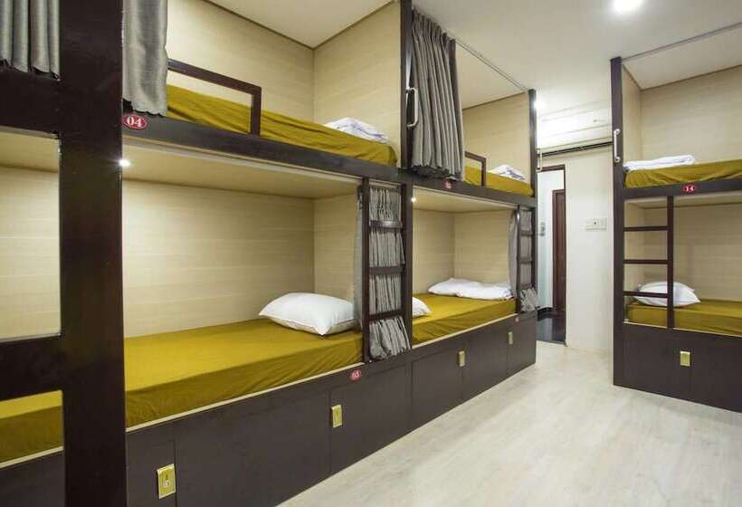 Saigon Marvel Hostel