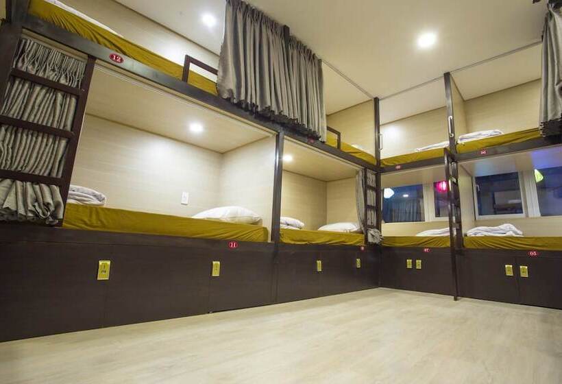 Saigon Marvel Hostel