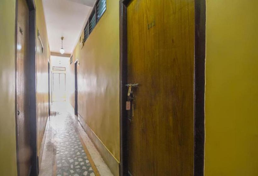 Spot On Hotel Anand Lodge