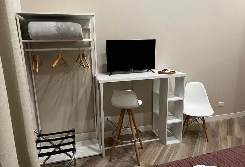 تختخواب و صبحانه Belvedere Bonito