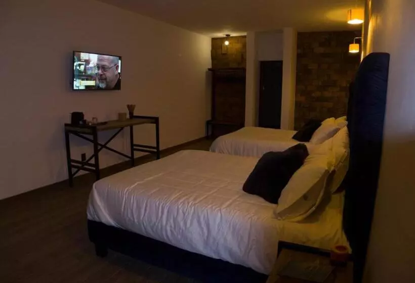 ホテル Santiurde Solo Adultos