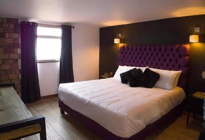 ホテル Santiurde Solo Adultos