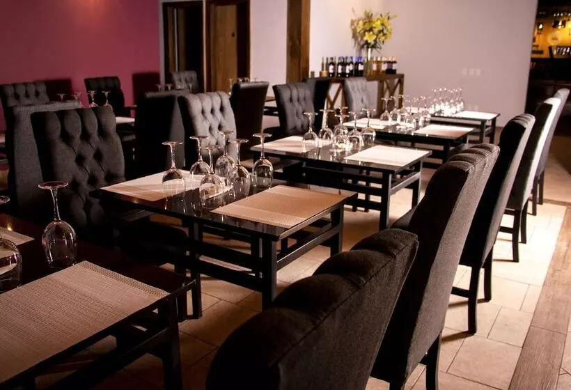 ホテル Santiurde Solo Adultos