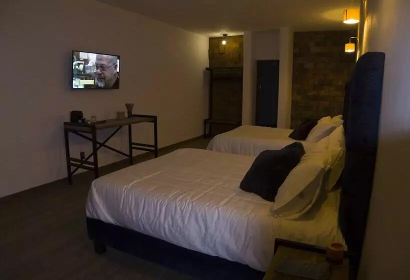 ホテル Santiurde Solo Adultos