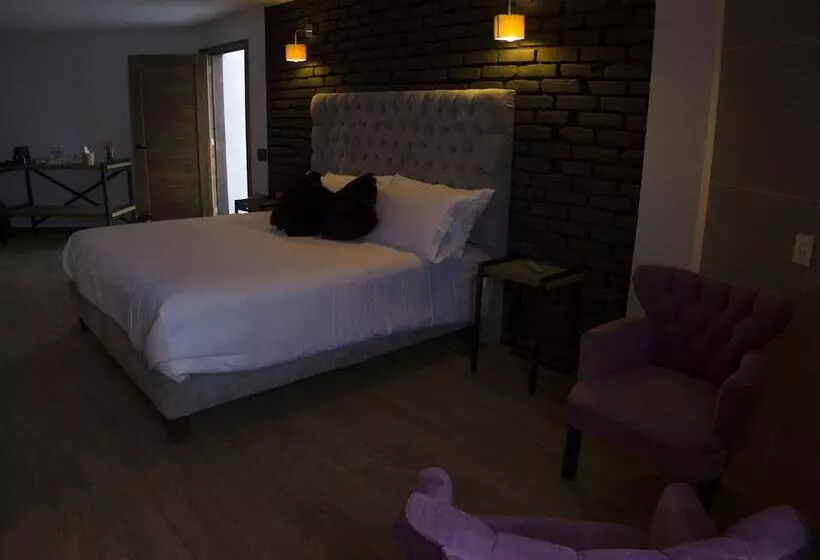 ホテル Santiurde Solo Adultos