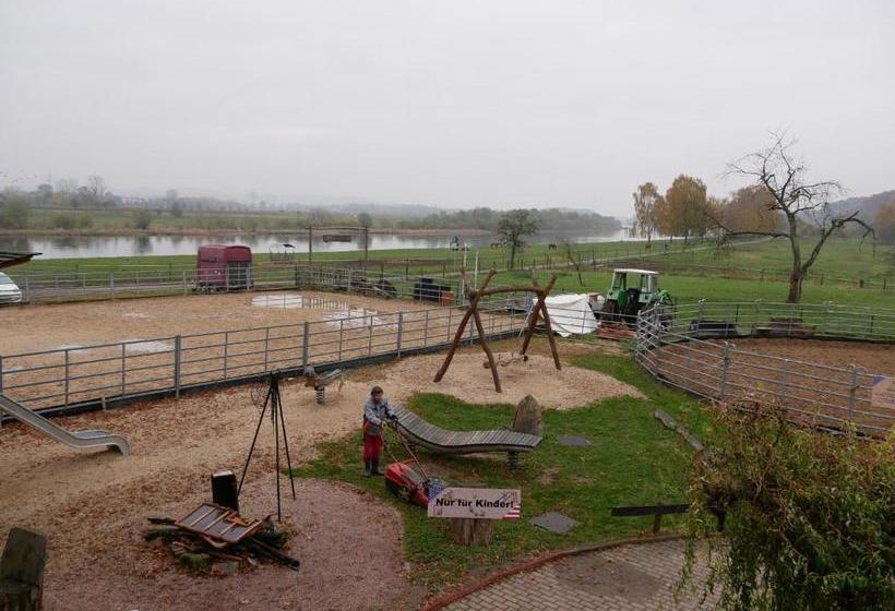 فندق Western Inn