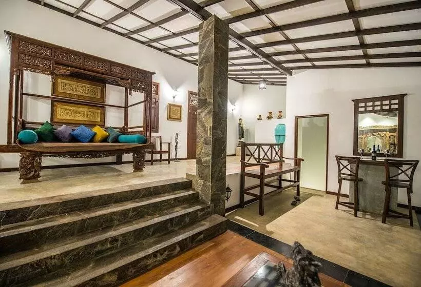 Aamiaismajoitus (B&B) Ovenrose Villa