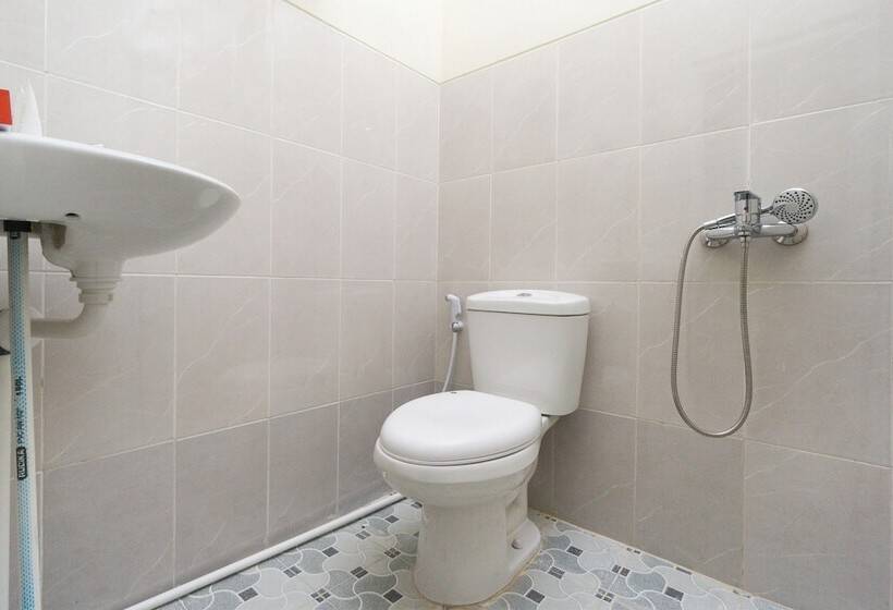 בית מלון כפרי Oyo 1542 Juan Palace