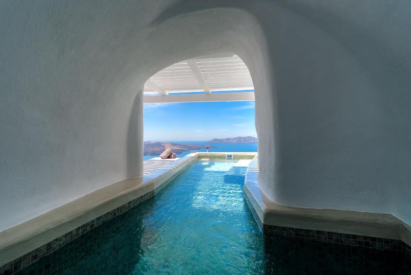 Pensión Iriana Suites