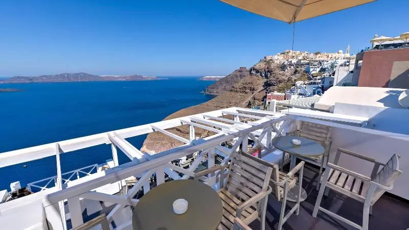 پانسیون Iriana Suites