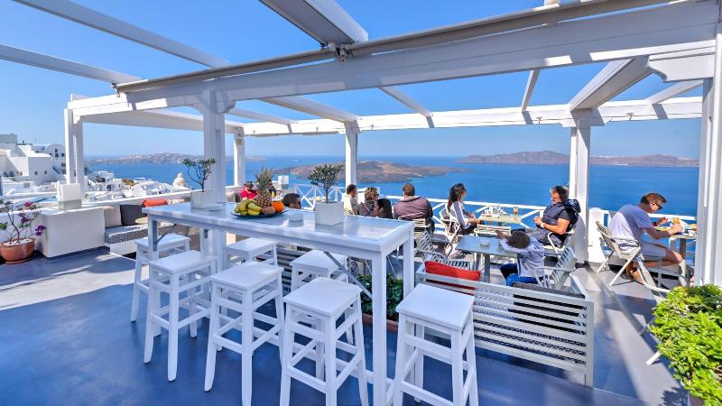 Pensión Iriana Suites