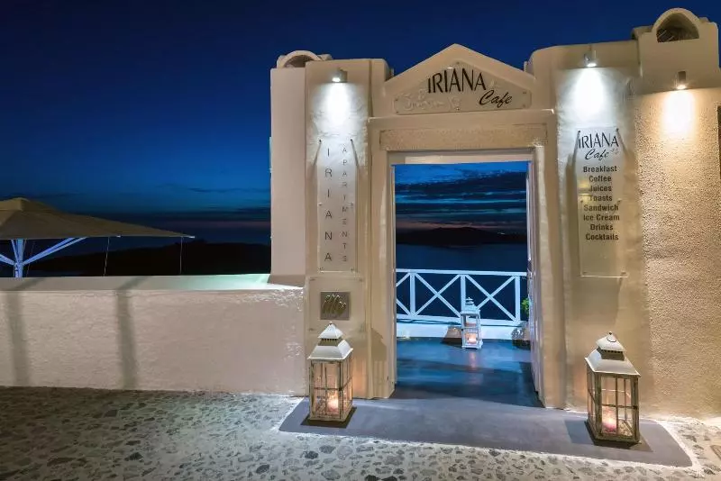 پانسیون Iriana Suites